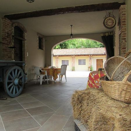 آستي B&B Cascina Rossa المظهر الخارجي الصورة