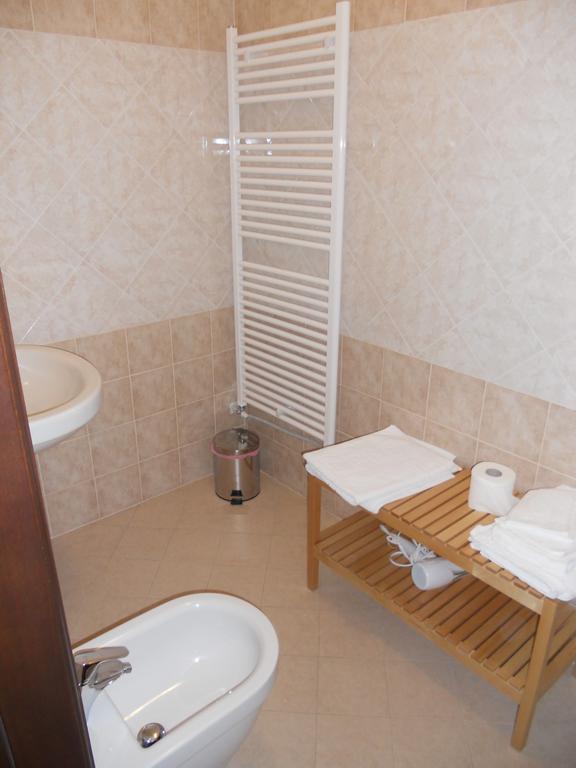 آستي B&B Cascina Rossa المظهر الخارجي الصورة