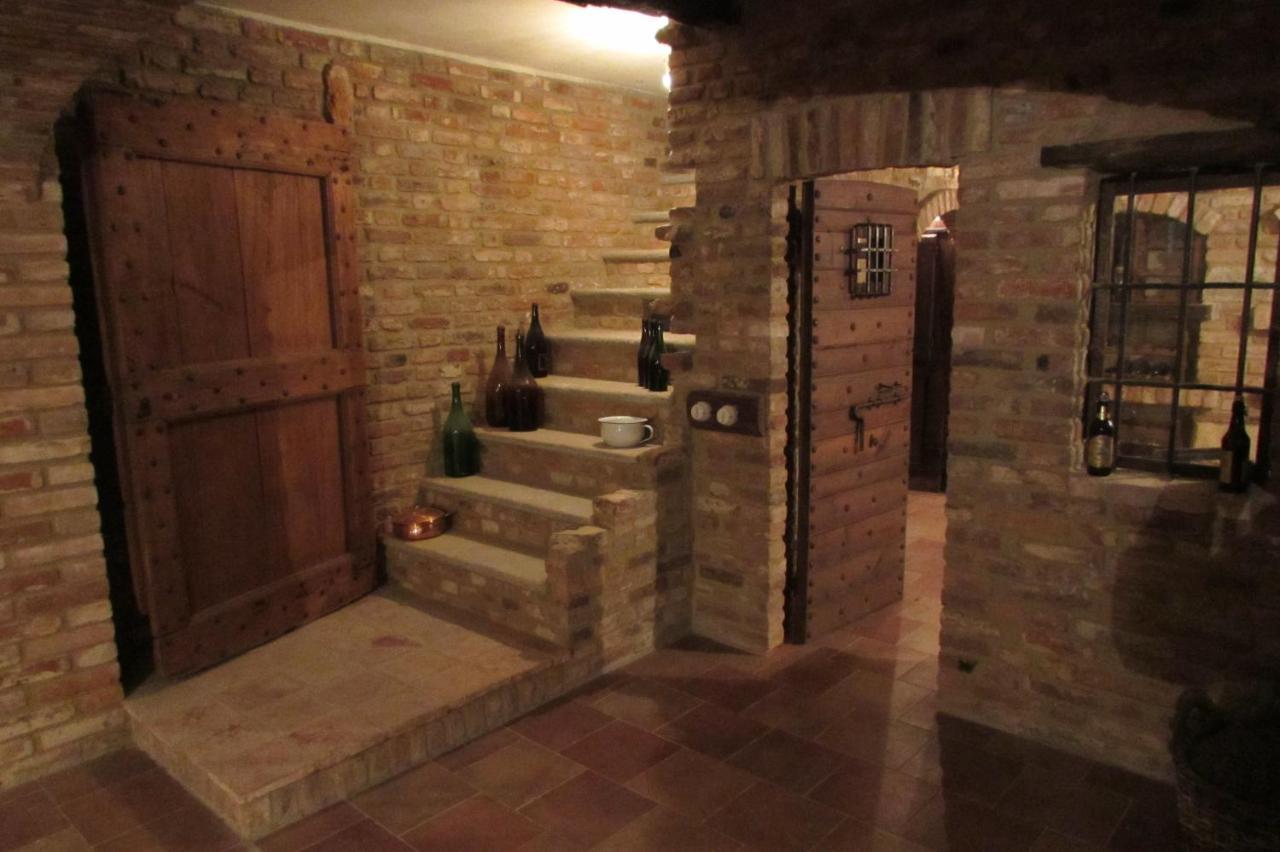 آستي B&B Cascina Rossa المظهر الخارجي الصورة
